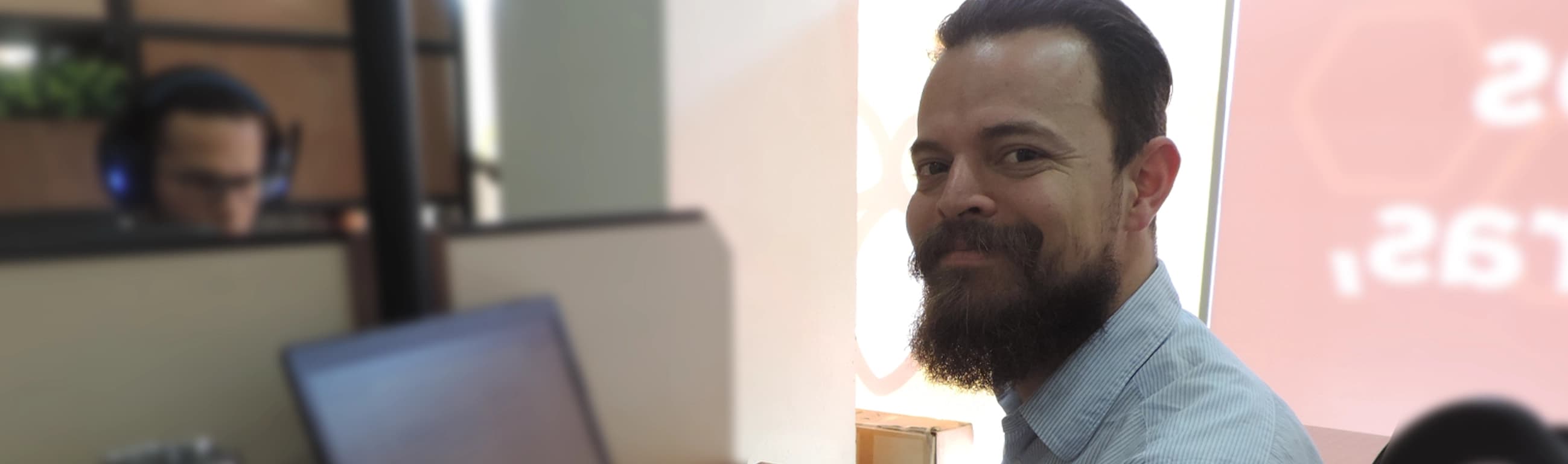 Who is Oscar Méndez?